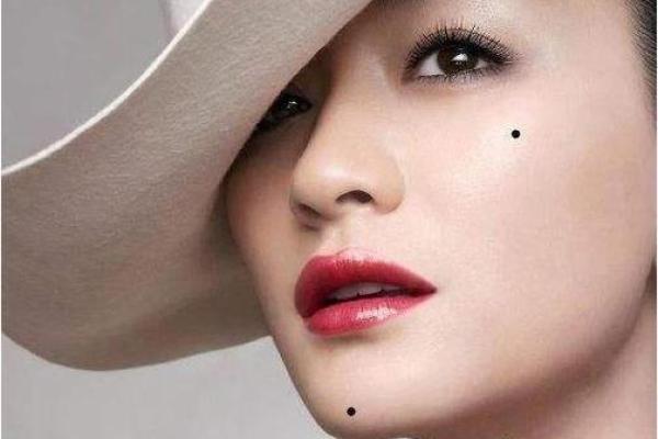 算命说女人长的漂亮