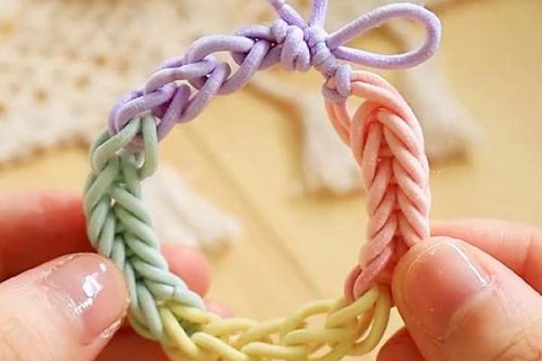 12星座手环怎么编用皮筋