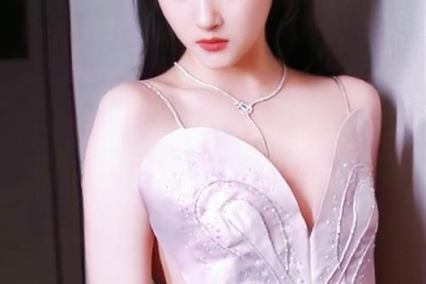 关晓彤的八字 关晓彤的八字