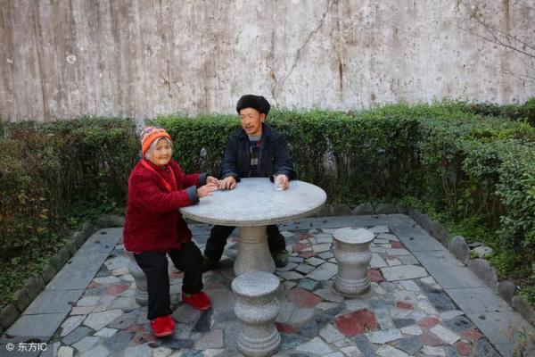 涿州算命袁老太太电话