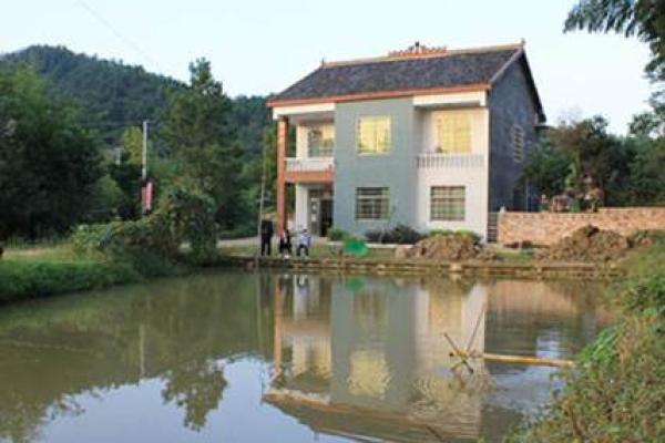 房子西边见水风水好吗 房子西边见水风水好吗