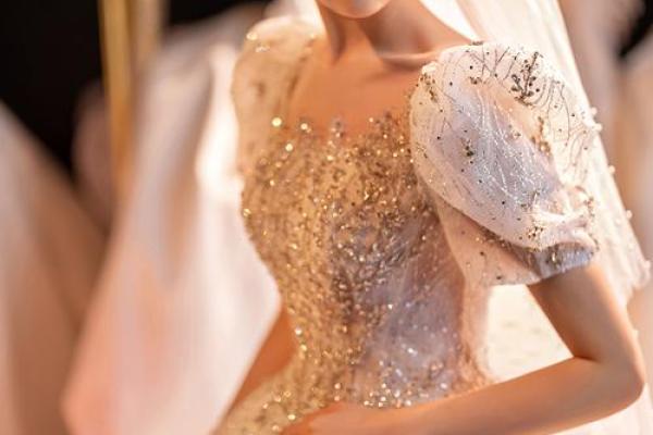 什么星座适合白色衣服