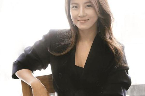 河智苑是什么星座？