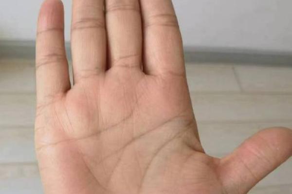 手相算命：川字掌的性格特点