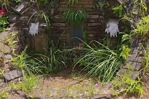 风水阴宅什么土质最好