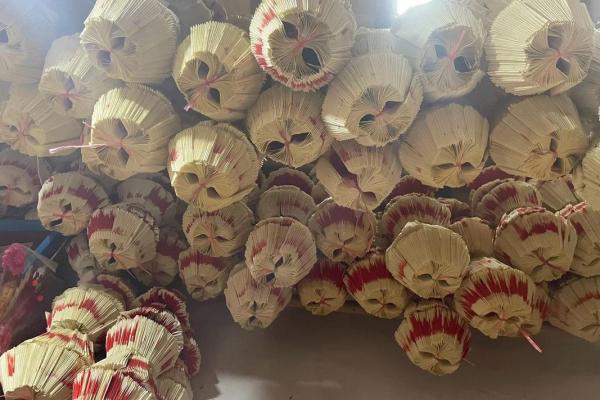 坟头上用的风水用品