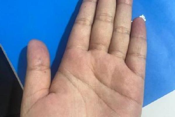 风水手相：川字掌女人的命运是不是不好