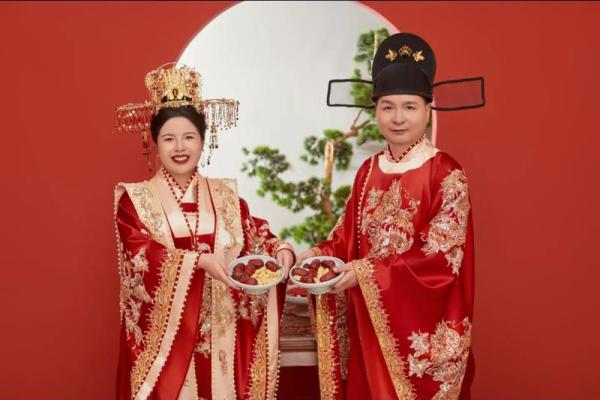 新郎新娘姓名配对大全 新郎新娘名字组合软件？