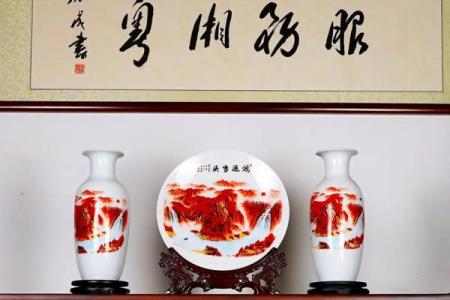 正对大门玄关怎么选方位，正对大门的玄关放什么摆件？