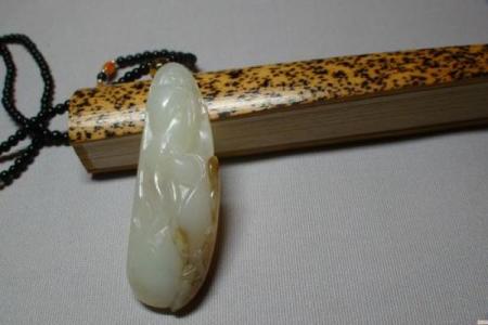 算命的说我身上有白关公