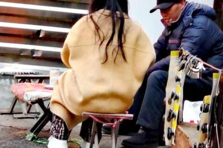 算命的管来算命的人叫什么