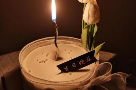 生日姓名配对图片女孩子 姓名生日配对性格色彩？