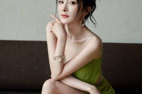 杨幂是什么星座？